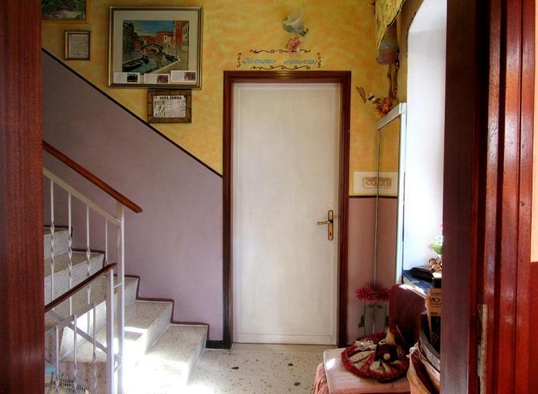 Art B&B La Casa Del Pittore Revine Lago Bagian luar foto