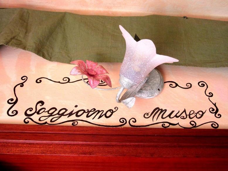 Art B&B La Casa Del Pittore Revine Lago Bagian luar foto
